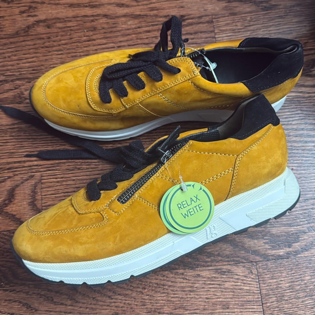 Paul Green Sneaker Brand New Womens Size 75